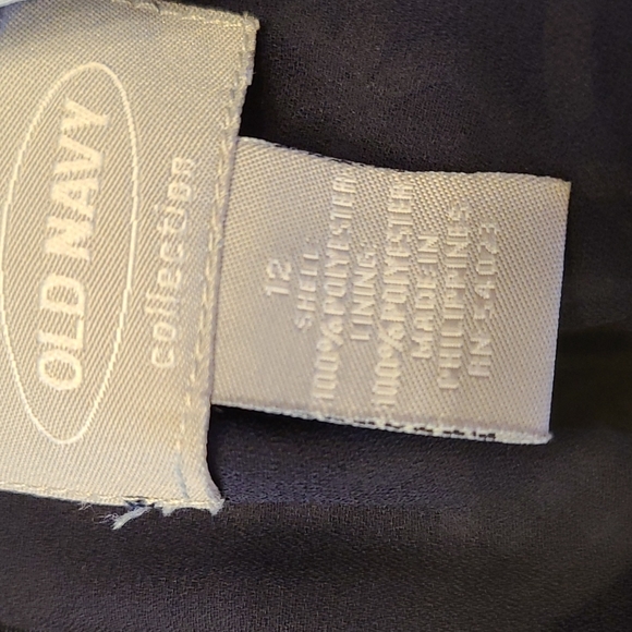 Old Navy ankle length skirt, dark blue with geometric pattern, size 12 - Picture 3 of 3